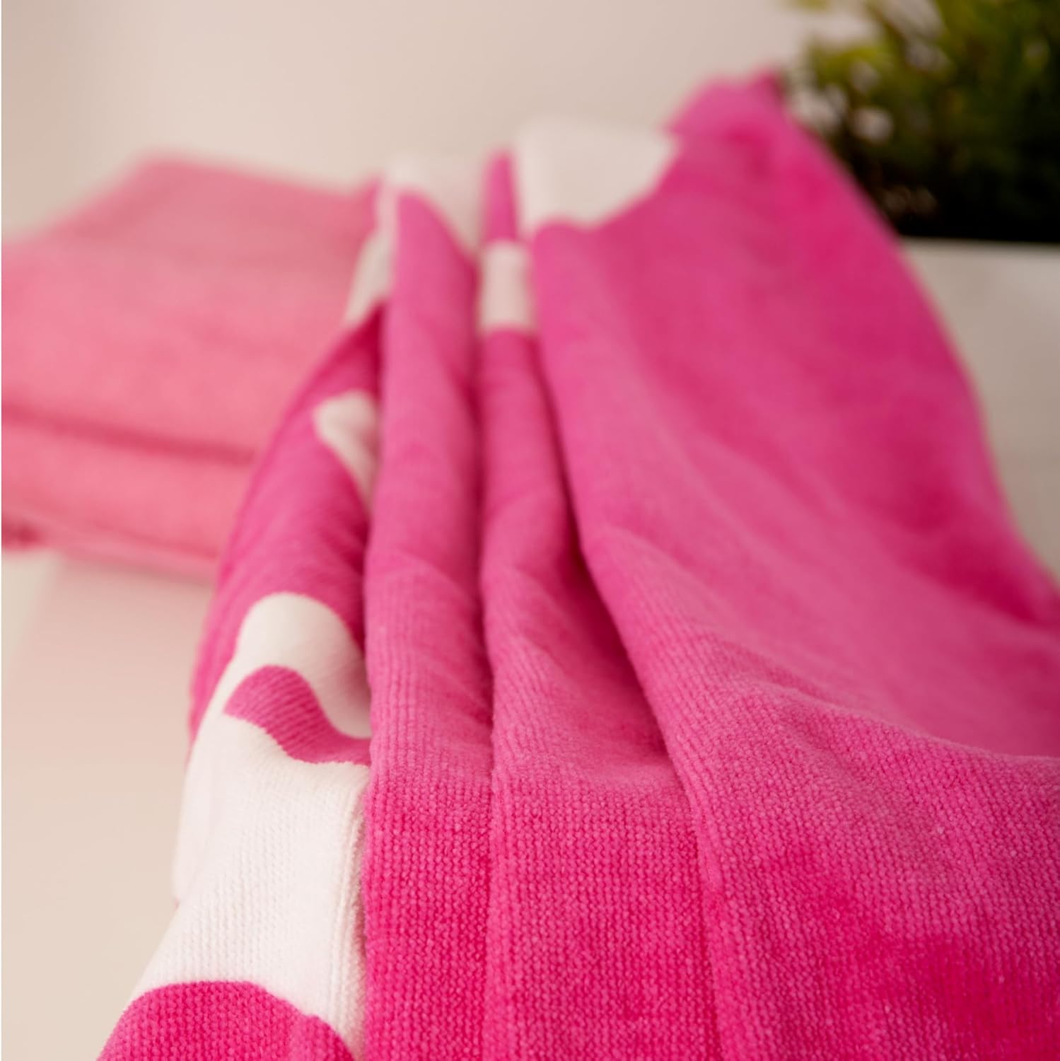 Serviette de bain Barbie en coton velours 75 x 150 cm – Image 7