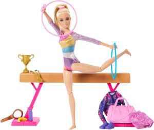 Barbie coffret de gymnastique HRG52 avec poupée blonde et accessoires