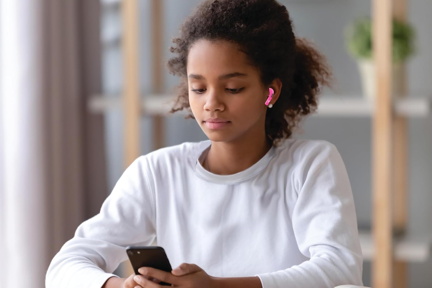 Écouteurs sans fil Barbie Lexibook avec boîtier de recharge – Image 6
