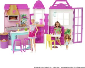 Barbie restaurant avec poupée, 6 zones de jeu et plus de 30 accessoires HGP59