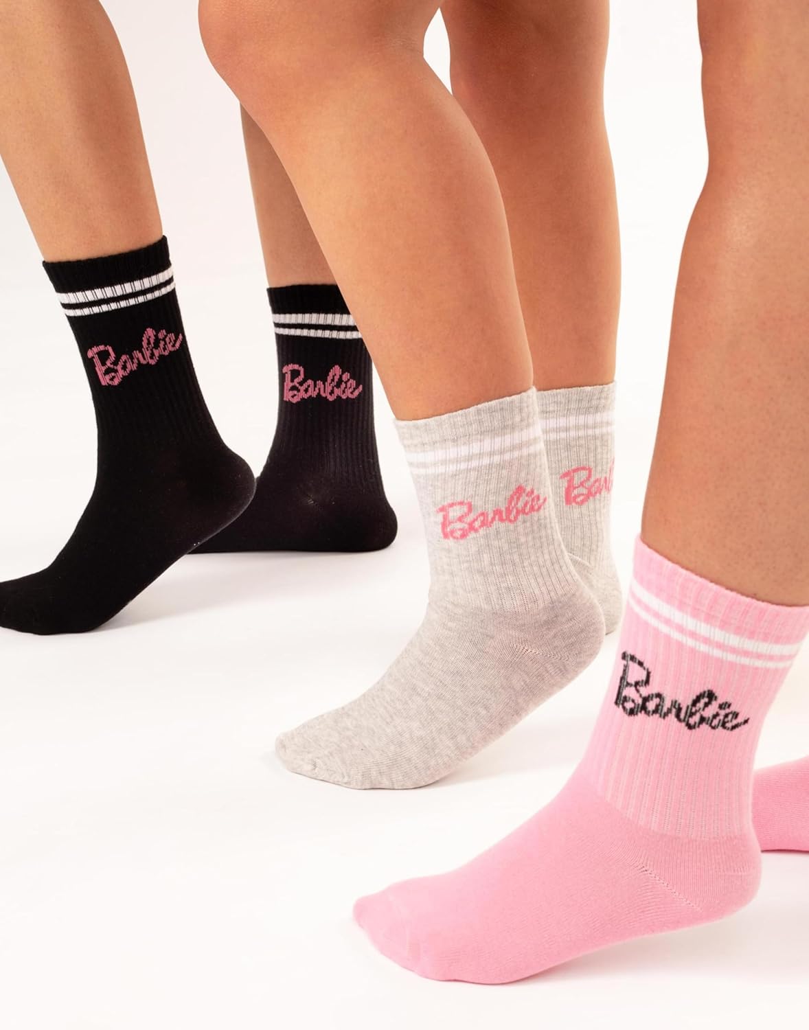 Lot de 3 chaussettes Barbie pour femme en rose, gris et noir – Image 2