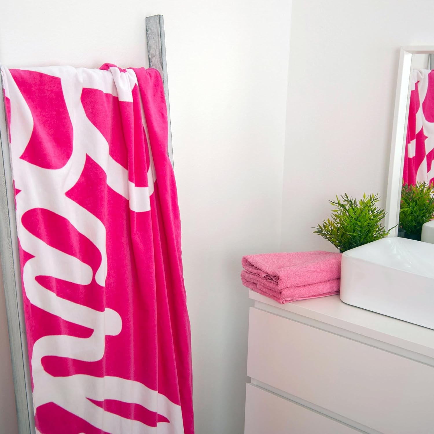 Serviette de bain Barbie en coton velours 75 x 150 cm – Image 5