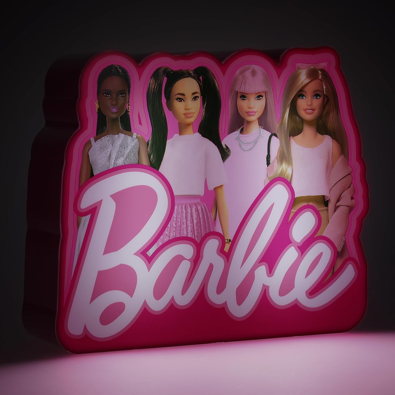 Lampe de chevet Barbie avec quatre poupées, à piles, 16 cm – Image 3