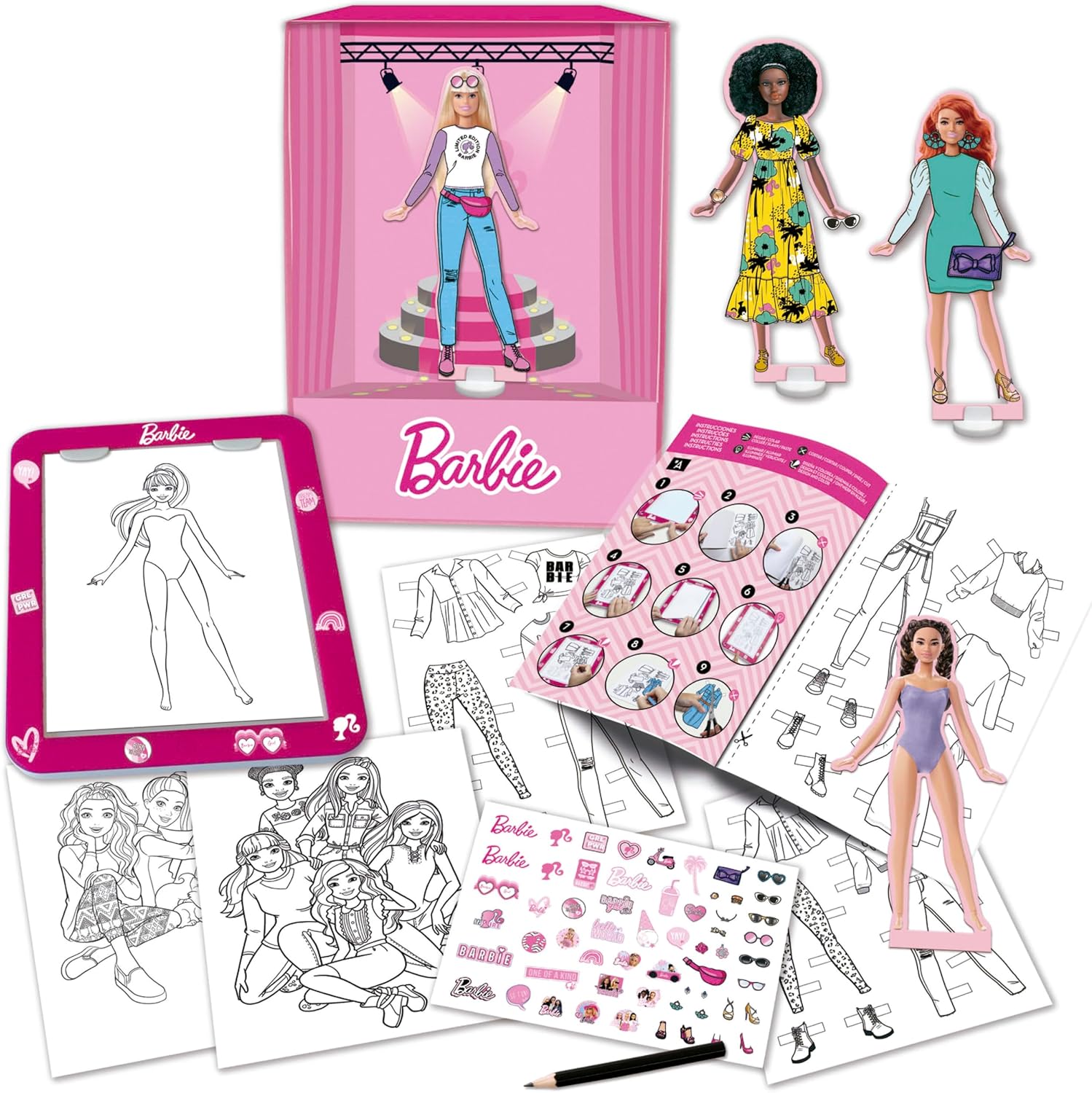 Barbie Fashion Designer avec podium de défilé et tableau design – Image 2