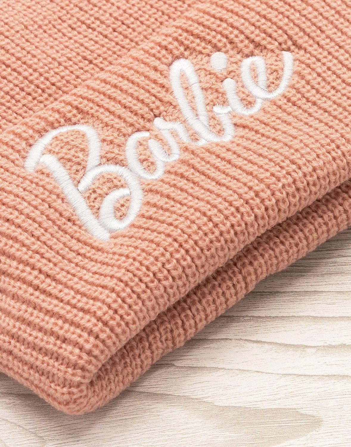 Bonnet d’hiver Barbie rose en tricot pour femme, taille unique – Image 4